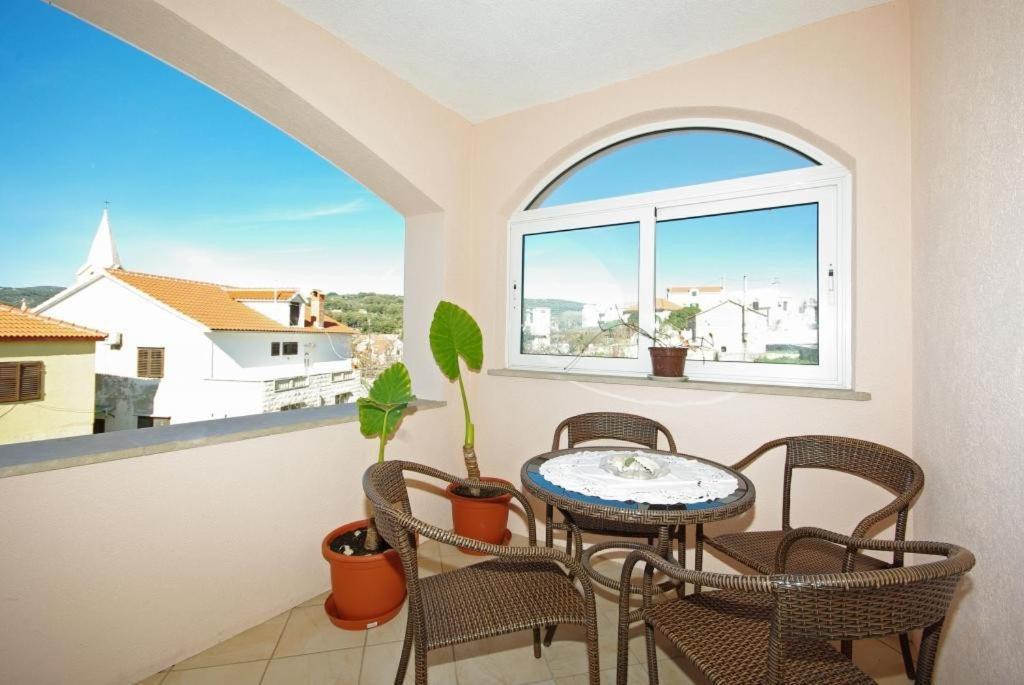 Apartments Villa Rose Sumartin Zewnętrze zdjęcie