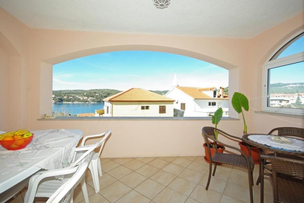 Apartments Villa Rose Sumartin Zewnętrze zdjęcie